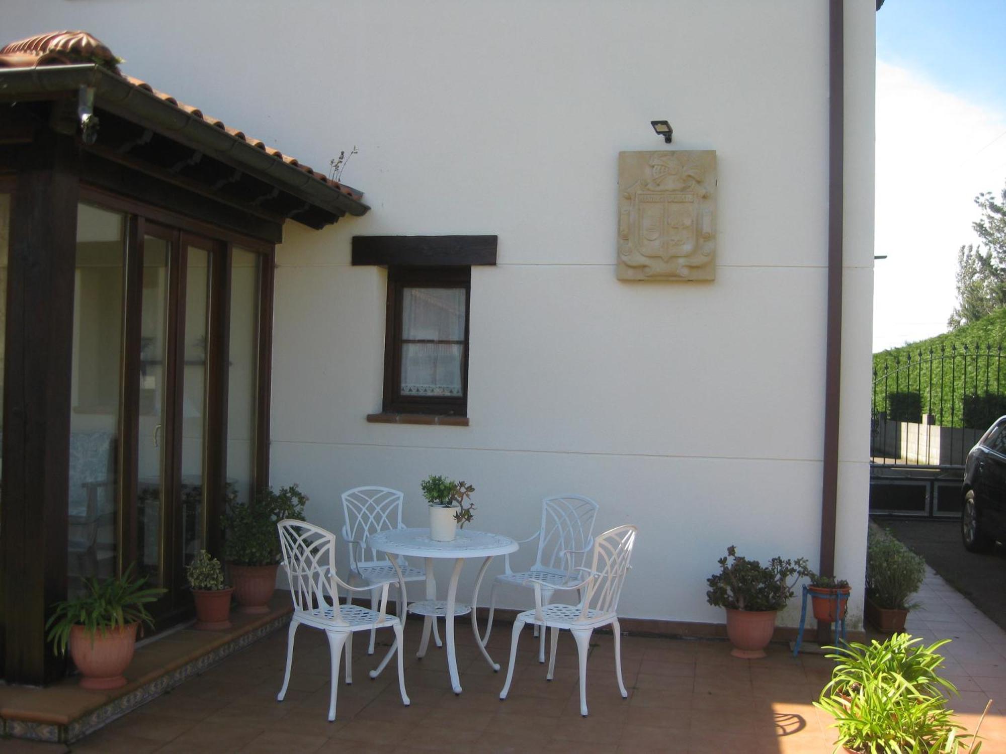 Cabarceno Vacacional Casa Pedro Hébergement de vacances
